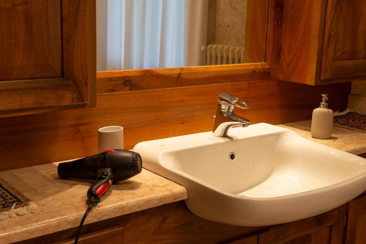 Mara - - 200 Mq - Wifi - Jacuzzi - Parcheggio - Giardino Aosta